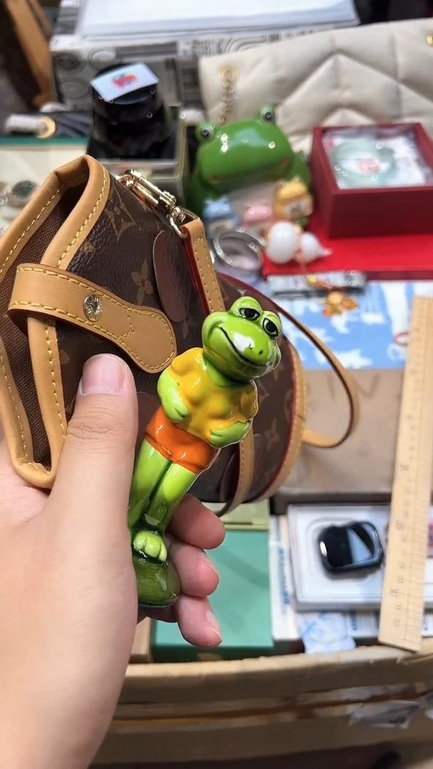.全球寻宝高端瓷儿