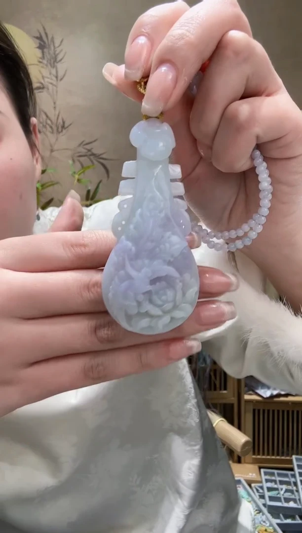 【闪购商品】翡翠颈饰未镶嵌吊坠