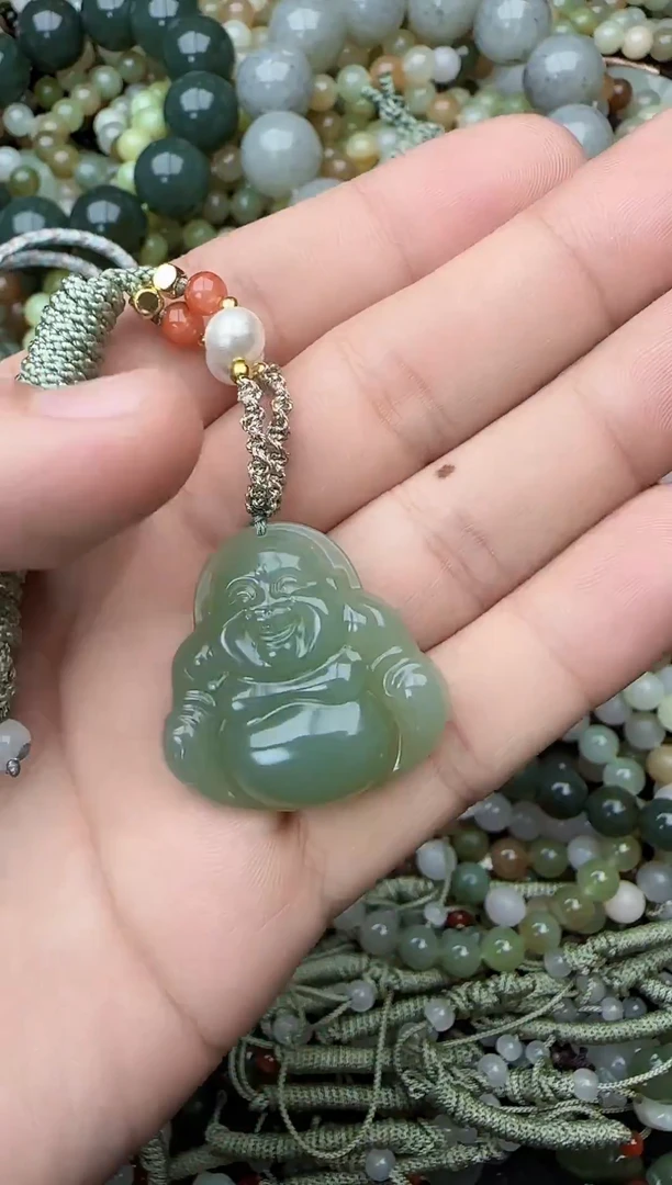 颈饰未镶嵌和田玉拍一发一