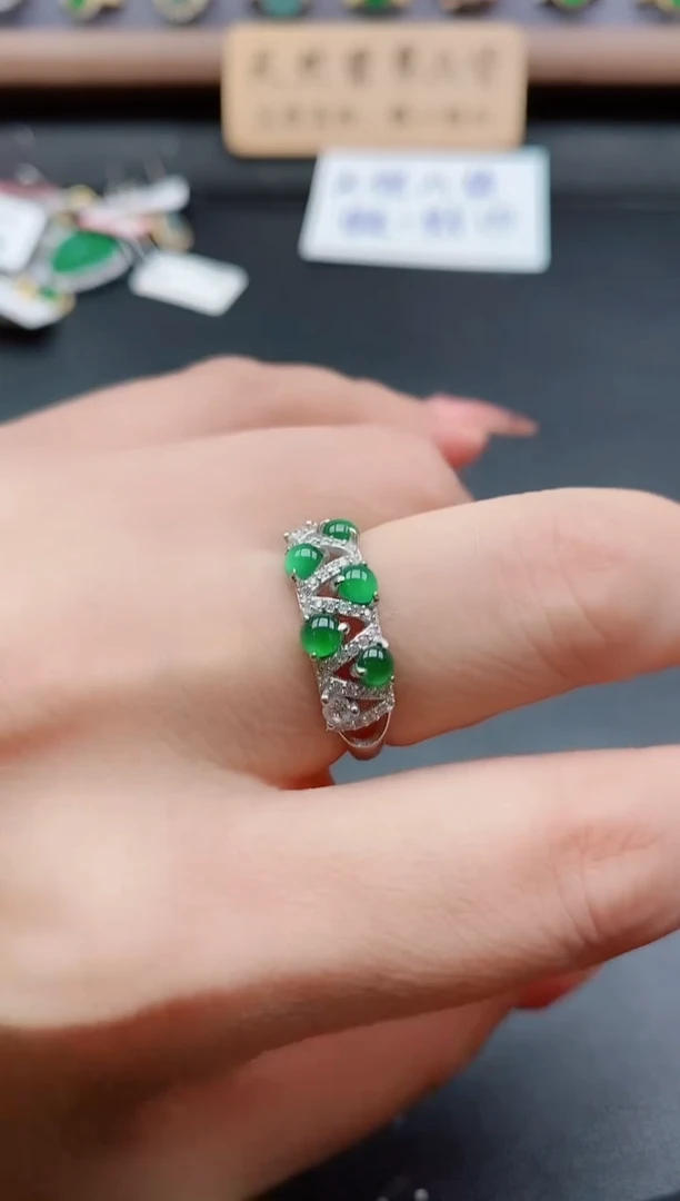 银S925镶嵌戒指翡翠1