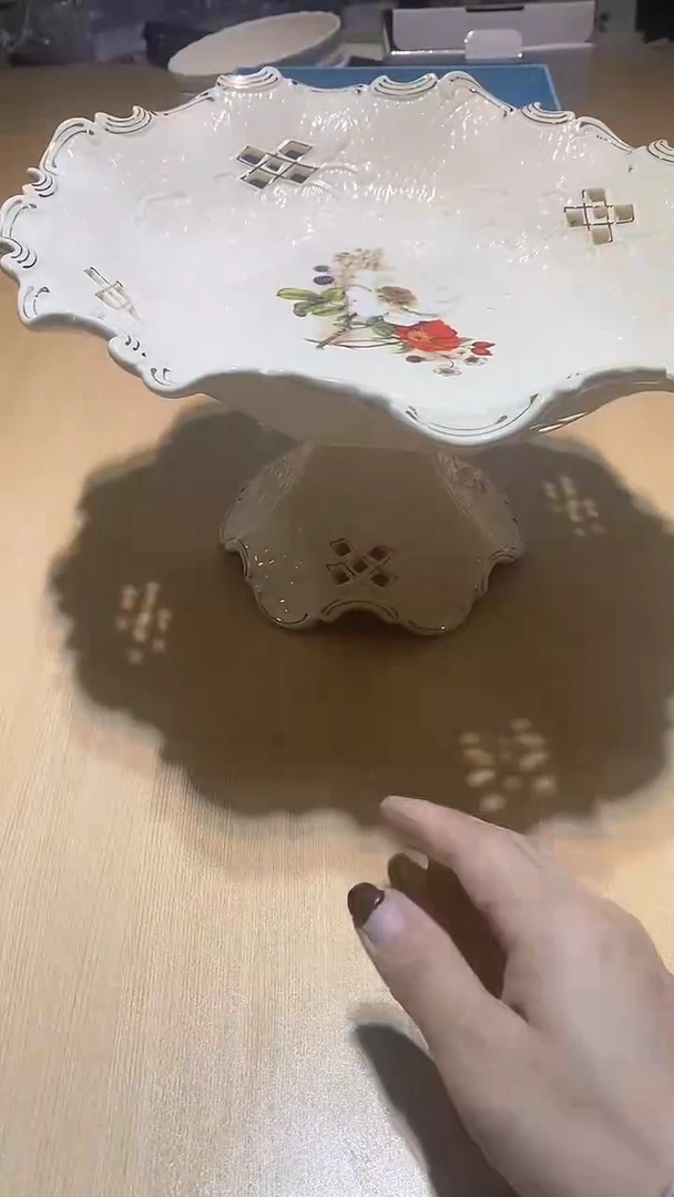 【闪购商品】瓷片锅碗瓢盆一件不剩