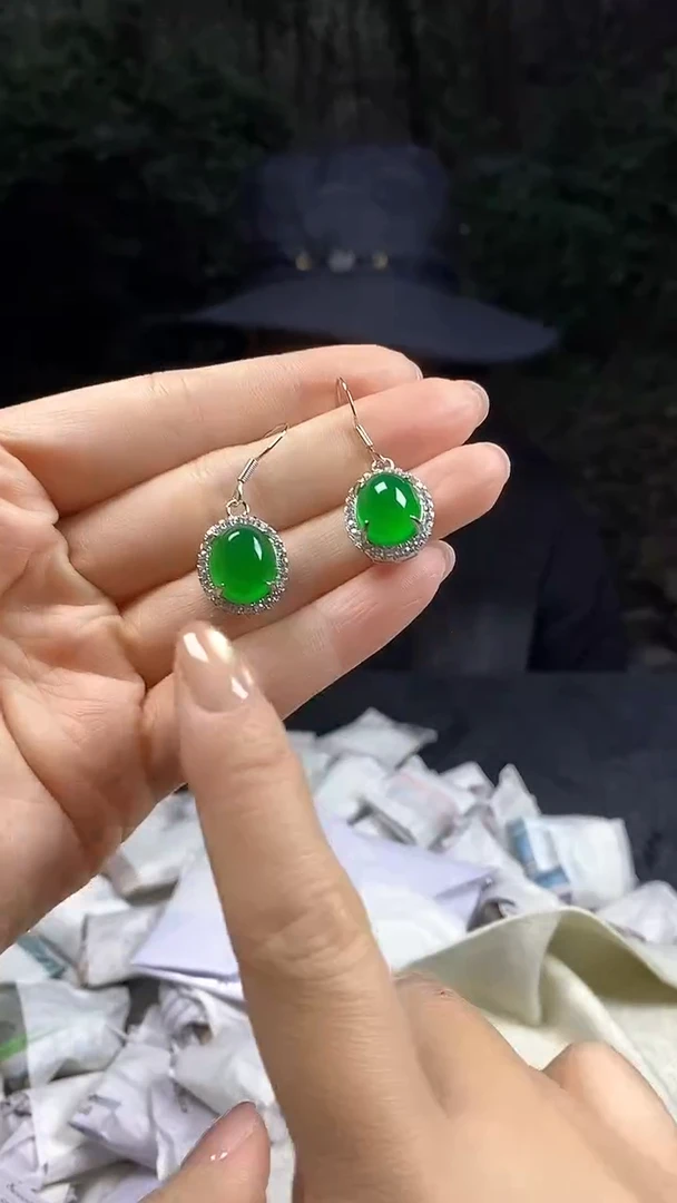 满色吊坠 所见即所得！！