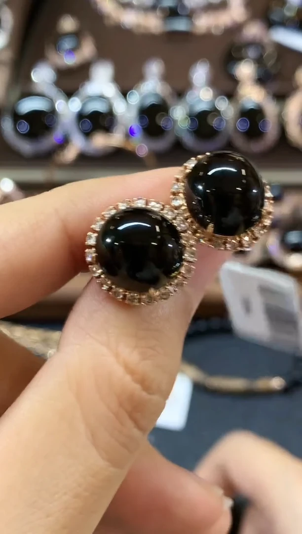 18K金镶嵌翡翠耳饰C215 无鉴赏