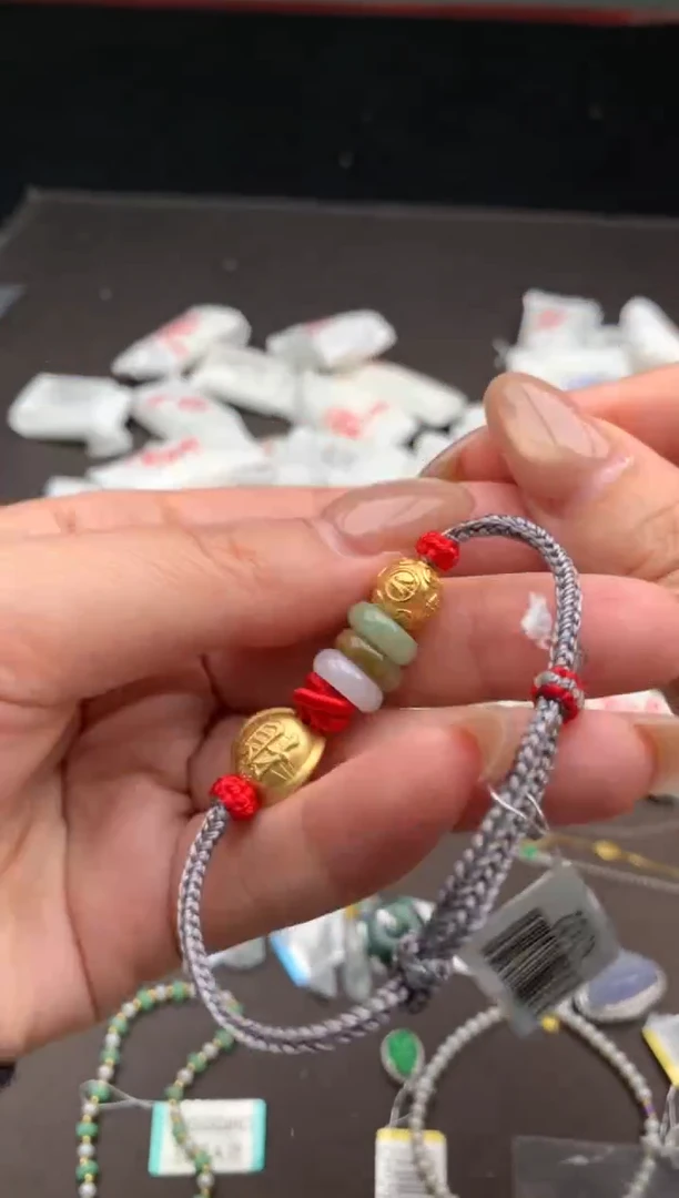 【闪购商品】翡翠手绳未镶嵌一