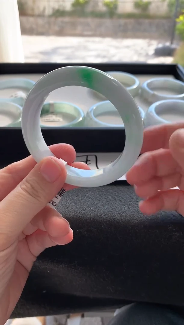 未镶嵌手镯翡翠55.8正圈A5190买断