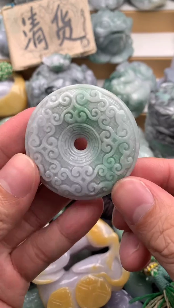 吊坠(不含链)未镶嵌翡翠1