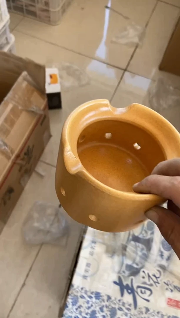无运费险有瑕疵的摄影的产品有使用过的痕迹有点脏介意勿拍