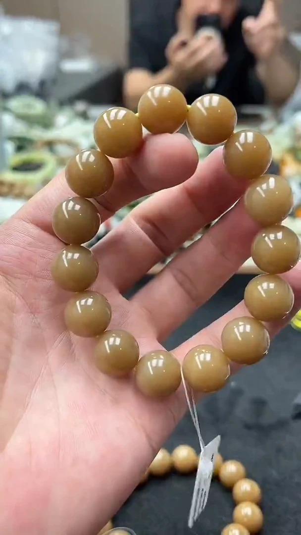 手串未镶嵌和田玉且末金山糖14圆
