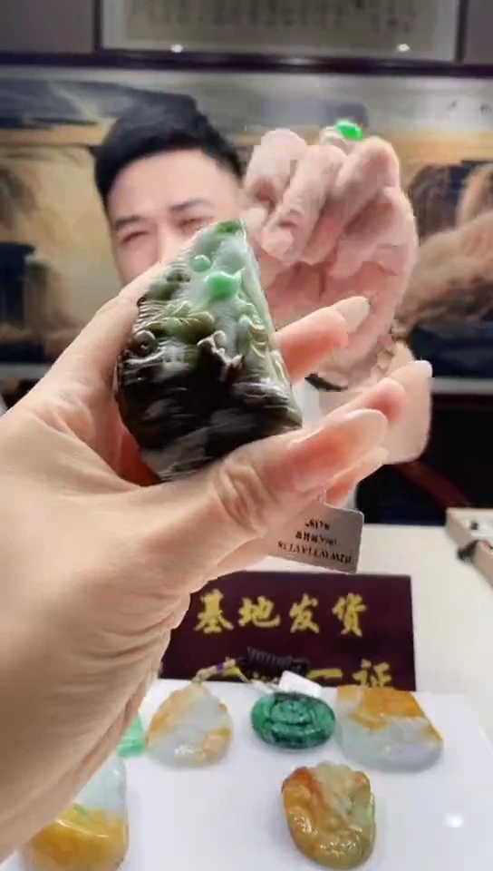 吊坠(不含链)未镶嵌翡翠92