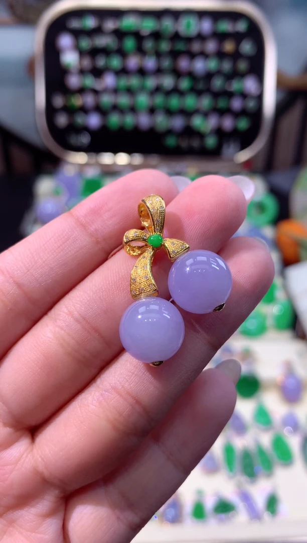 【闪购商品】翡翠颈饰18K金镶嵌缅甸天然A货翡翠