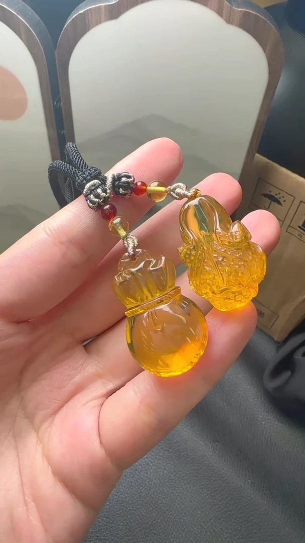 琥珀吊坠(不含链)未镶嵌JJD1217058多样性发一（一对）