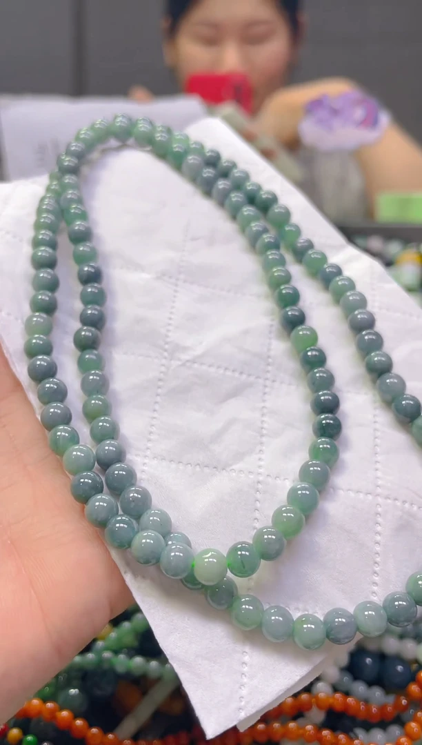 翡翠未镶嵌颈饰5MM