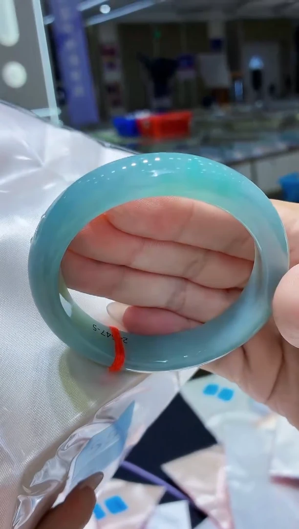 未镶嵌手镯翡翠翡翠手镯56