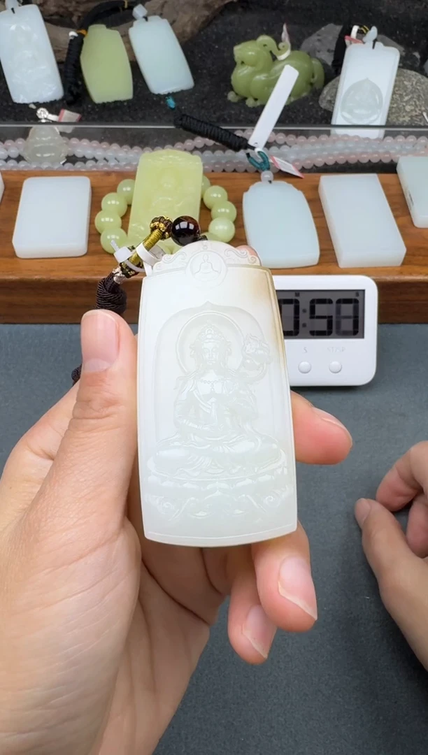 颈饰未镶嵌和田玉2