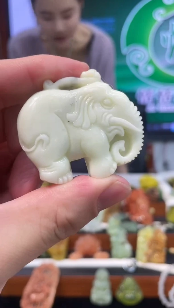 【闪购商品】岫玉吊坠未镶嵌多样性发货*拍一发一