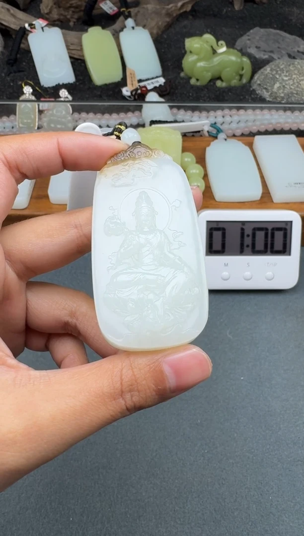 颈饰未镶嵌和田玉1