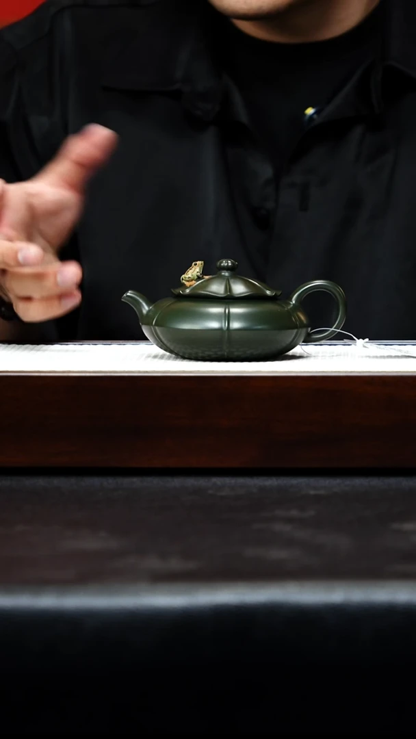 茶壶紫砂宜兴紫砂 青蛙莲子 绿泥 柳用江h396