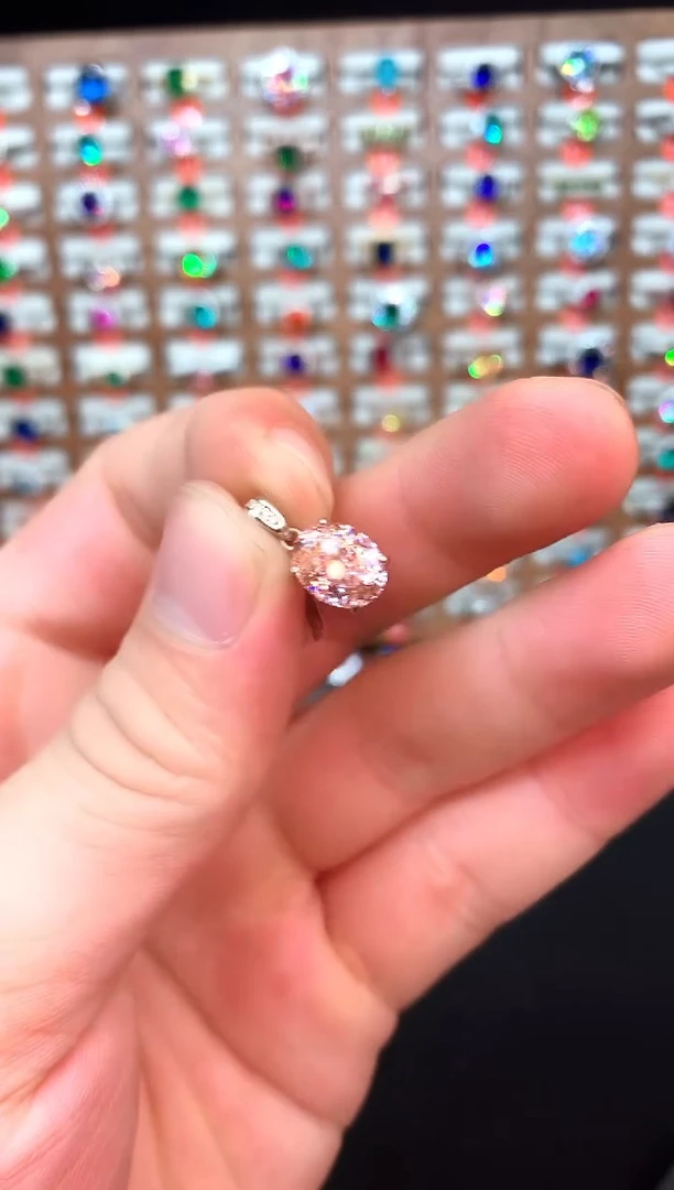 吊坠(赠链)银S925镶嵌碧玺....