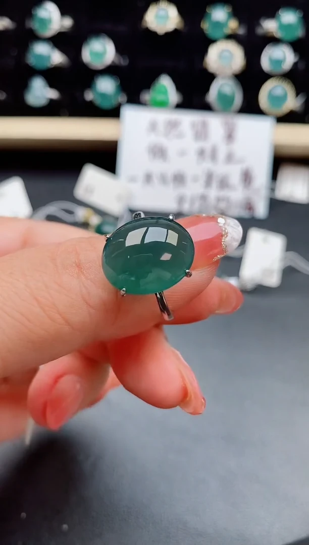 【闪购商品】翡翠戒指银S925镶嵌8000