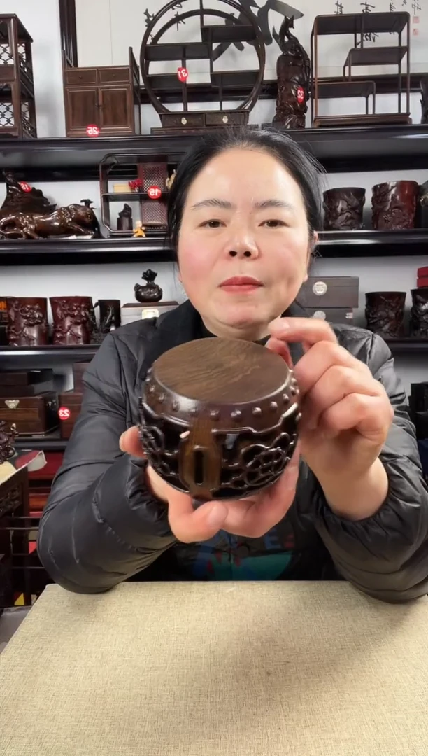 木新鼓老李红木工艺品