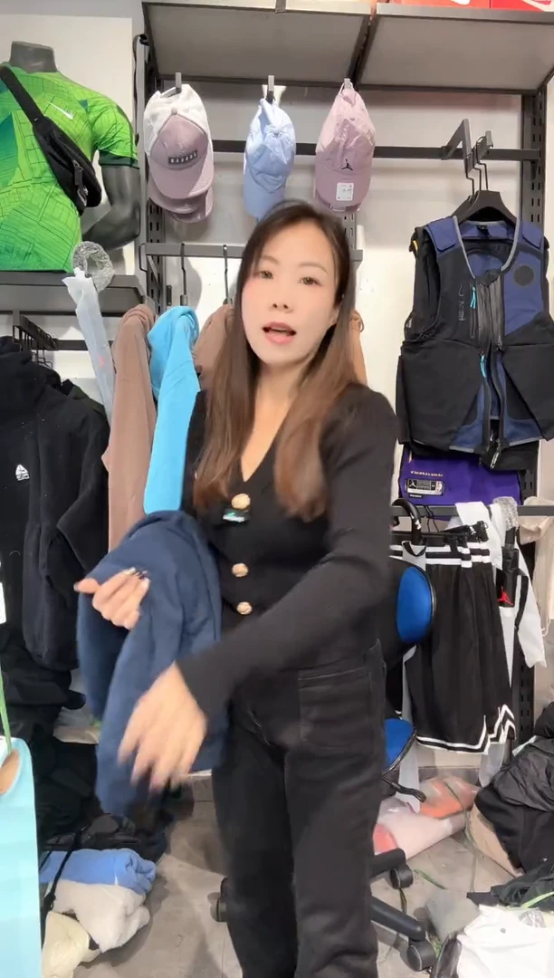 1482  编码 瑕疵款直播间过款为准 尺码