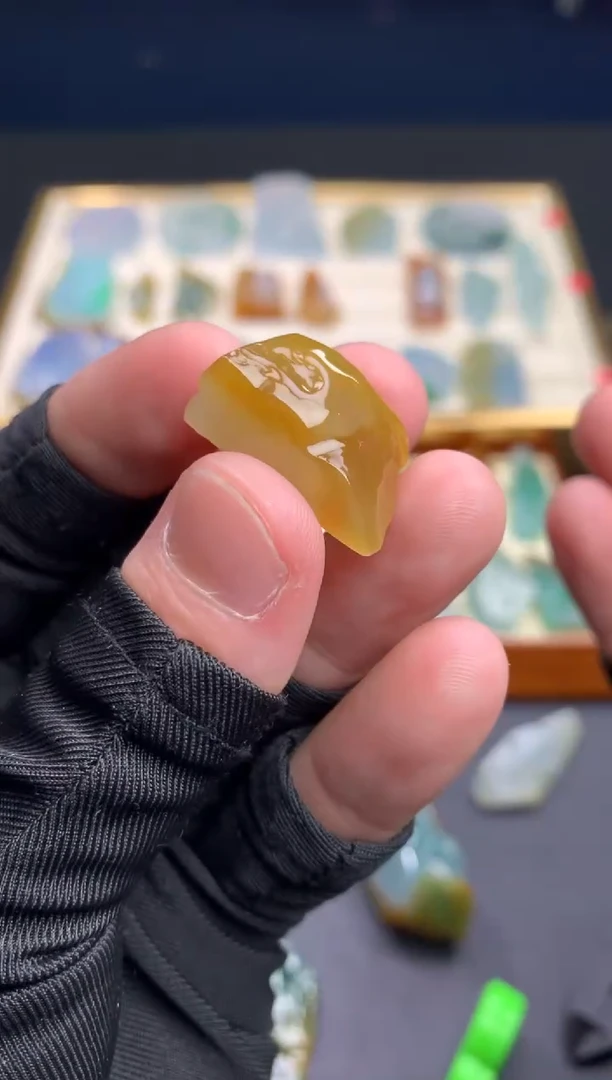 【闪购商品】定制翡翠未镶嵌
