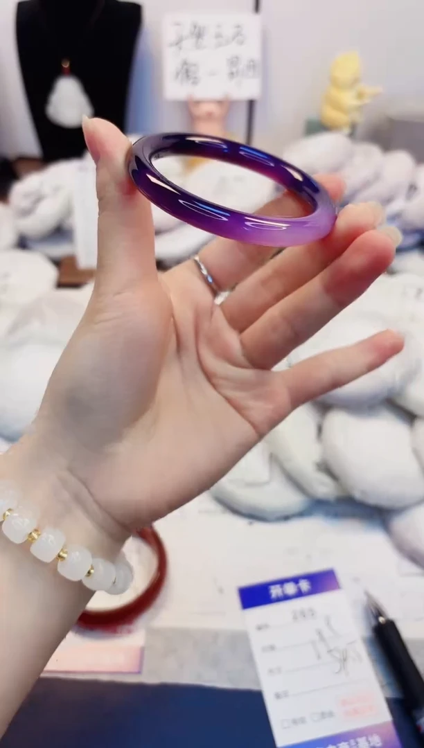 【闪购商品】石英质玉手镯未镶嵌265-玛瑙-圈口54