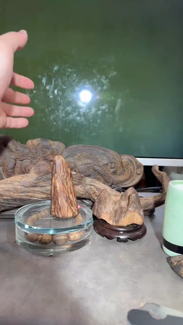 沉香吊坠多样性发一