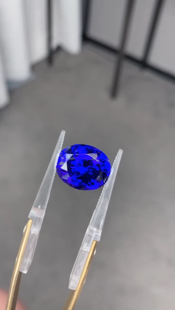 裸石未镶嵌坦桑石10.8ct 坦桑石