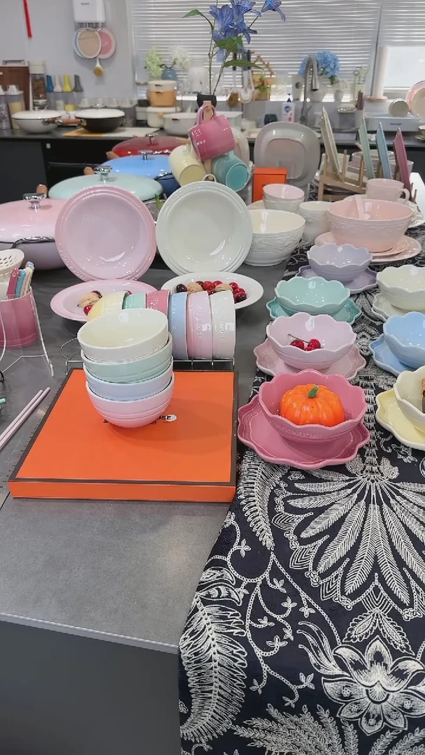 【闪购商品】瓷四色米饭碗