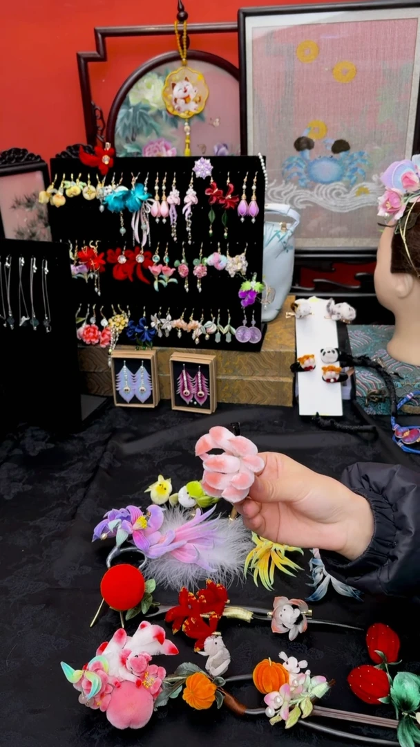 刺绣N**a非遗苏绣手工饰品