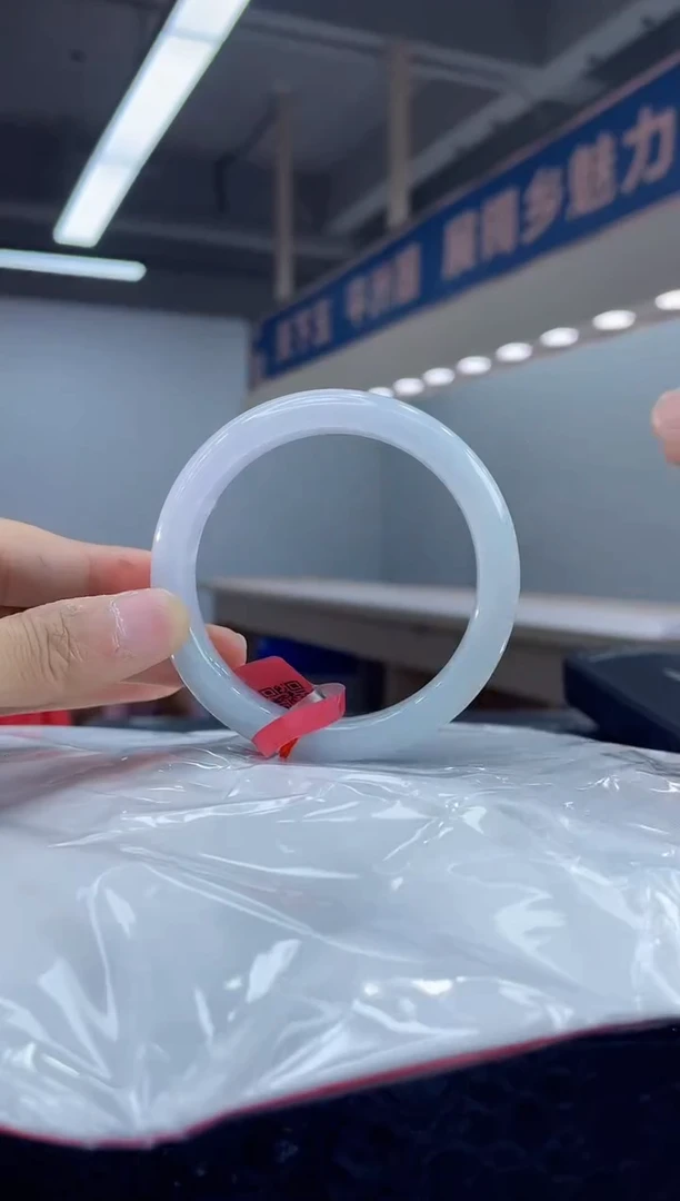 未镶嵌手镯翡翠手镯9