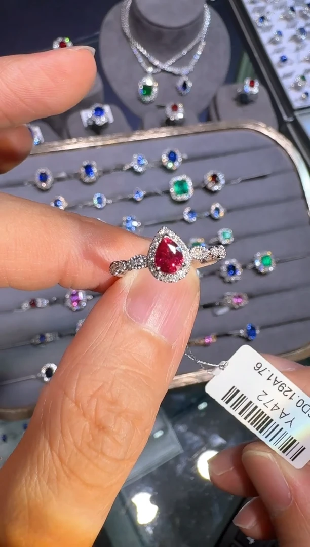 戒指蓝宝石18K金镶嵌【闪购】0.56ct/展会同步价/无烧