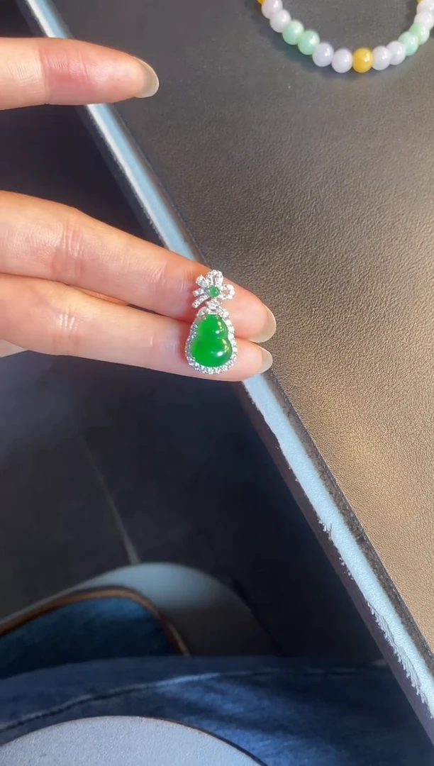 吊坠(不含链)银S925镶嵌翡翠1