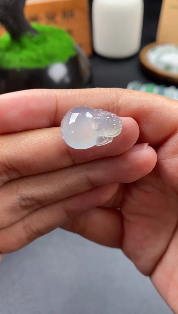 翡翠未镶嵌颈饰翡翠冰胶裸石