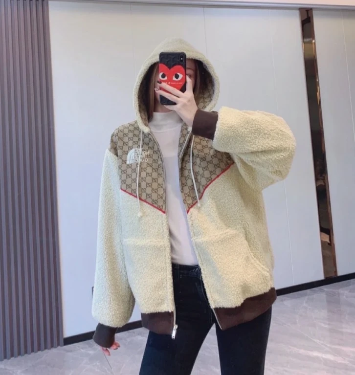 99新 GUCCI/古驰  IW0770   logo提花外套 M码