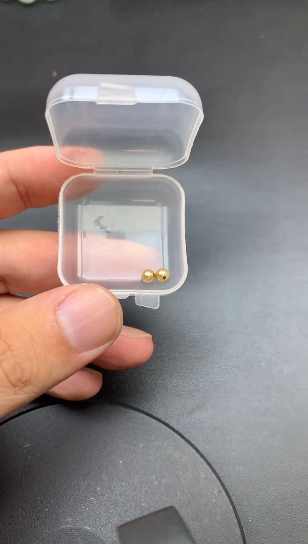 颈饰18K金镶嵌翡翠S****y金珠4mm