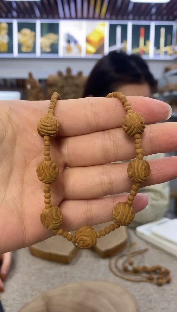 檀香木其他 雕刻珠项链