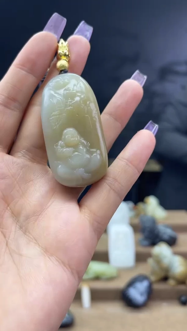 颈饰未镶嵌和田玉1
