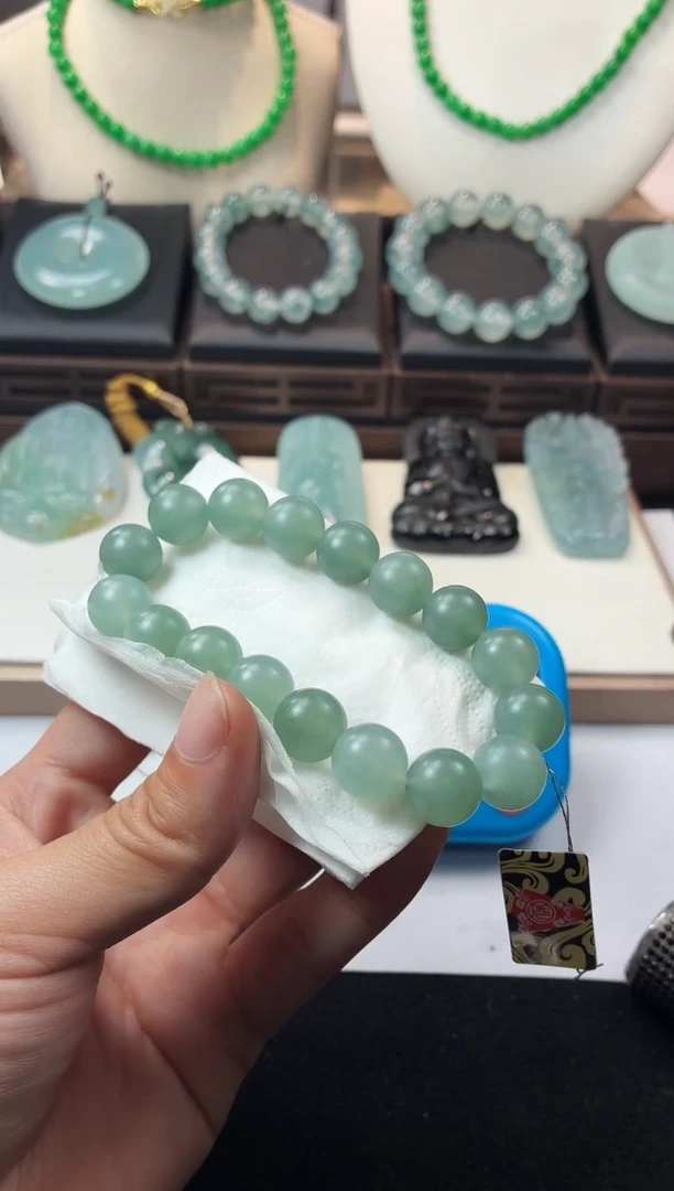 未镶嵌定制翡翠小*毛货不退不换