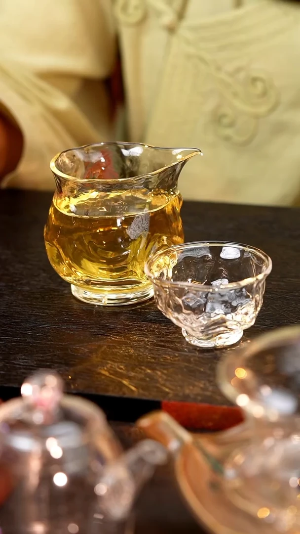暗香疏影/海浪纹匀杯+核桃浮生杯