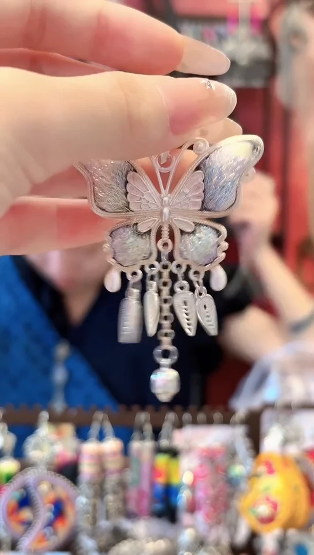 织绣云织谣民族风精美饰品 39