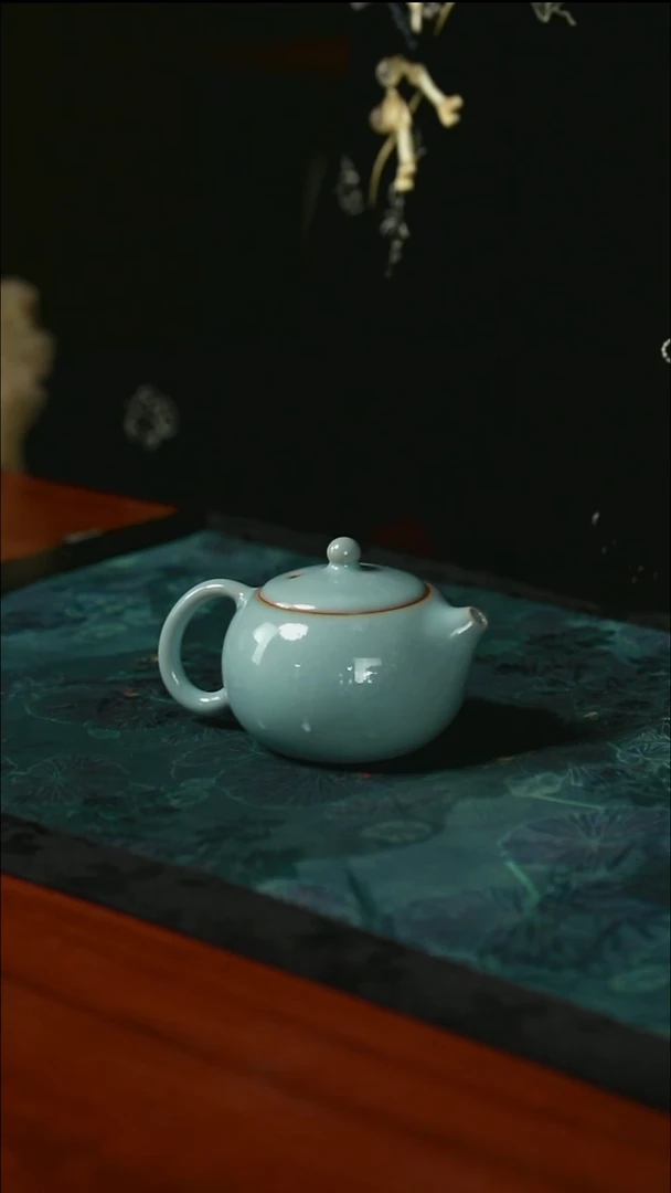 小西施壶 支钉 开片 一级品 150毫升