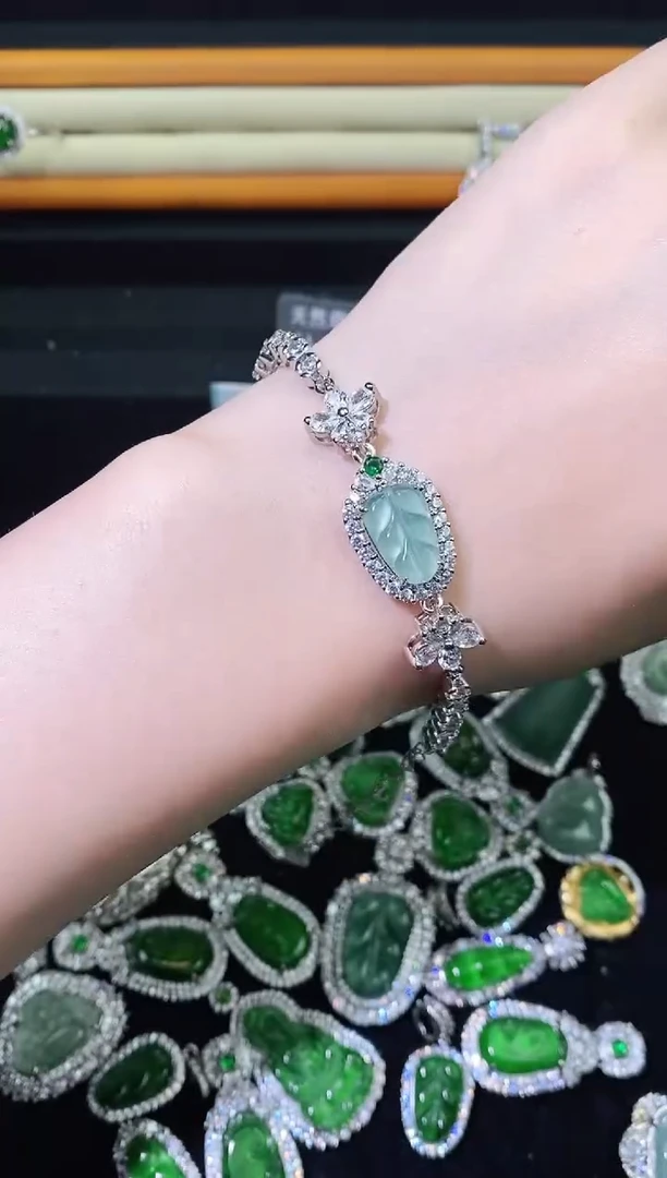 翡翠未镶嵌颈饰精美翡翠-多样性只发一件Q281