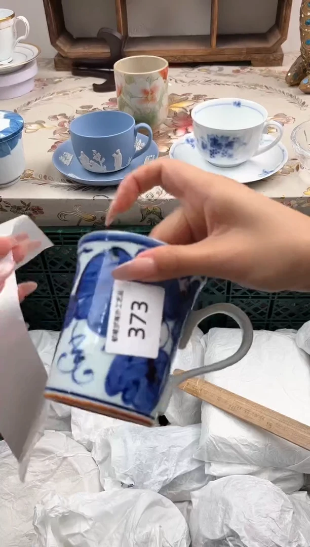 瓷片就***感H         373