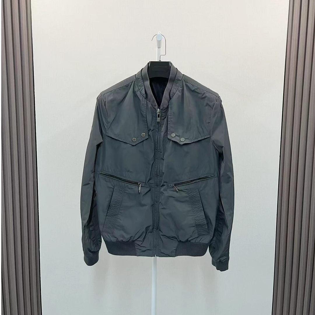 99新 VERSACE/范思哲 /深灰色尼龙冲锋衣夹克外套/尺码48
