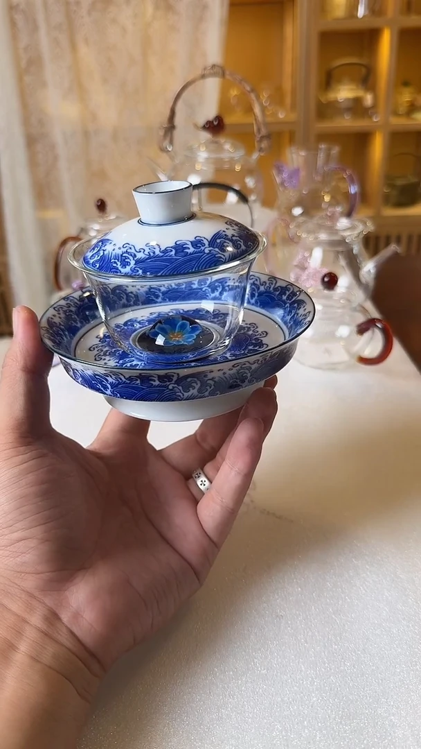 青花盖碗。。。。。。。。