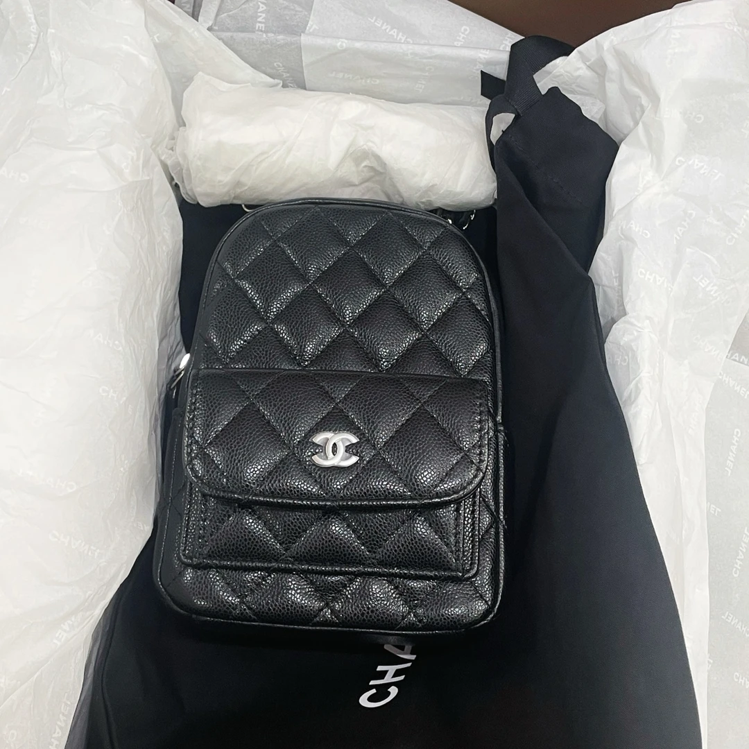 99新 Chanel/香奈儿  24B 荔枝皮双肩包小书包