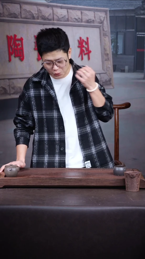 茶壶紫砂慧*岩中泥三足如意