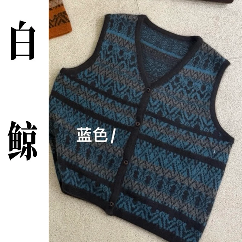 【白鲸】秋新款针织衫毛衣V领马甲2738